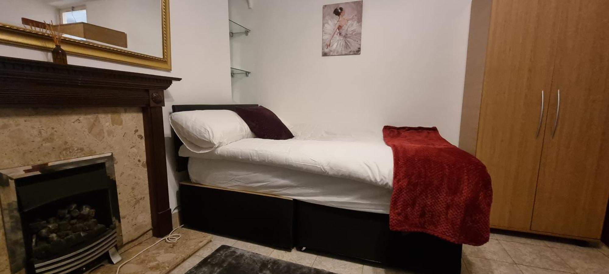 4-Bed Apartment In Central Londyn Zewnętrze zdjęcie